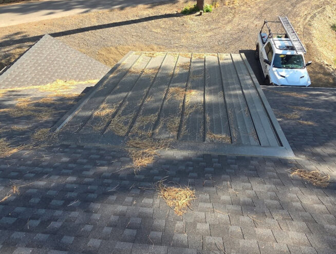 Complete roof and exterior soft washing services for luxury homes in Liberty Lake, WA. Jacob Rice of Bullseye Wash Systems ensures your home’s exterior looks pristine and protected.