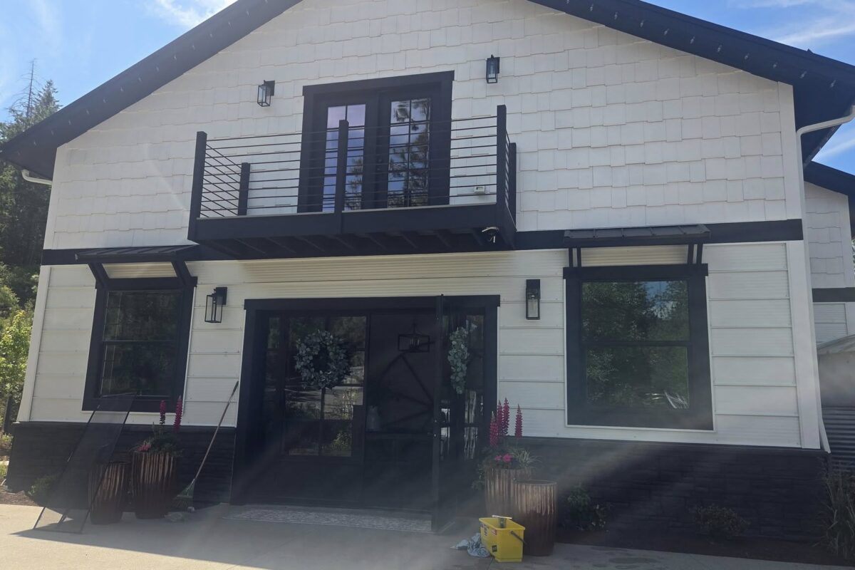 Expert roof soft washing for homes in Spirit Lake, ID. Bullseye Wash Systems cleans roofs by safely removing debris and moss, protecting your home’s roof for years to come.