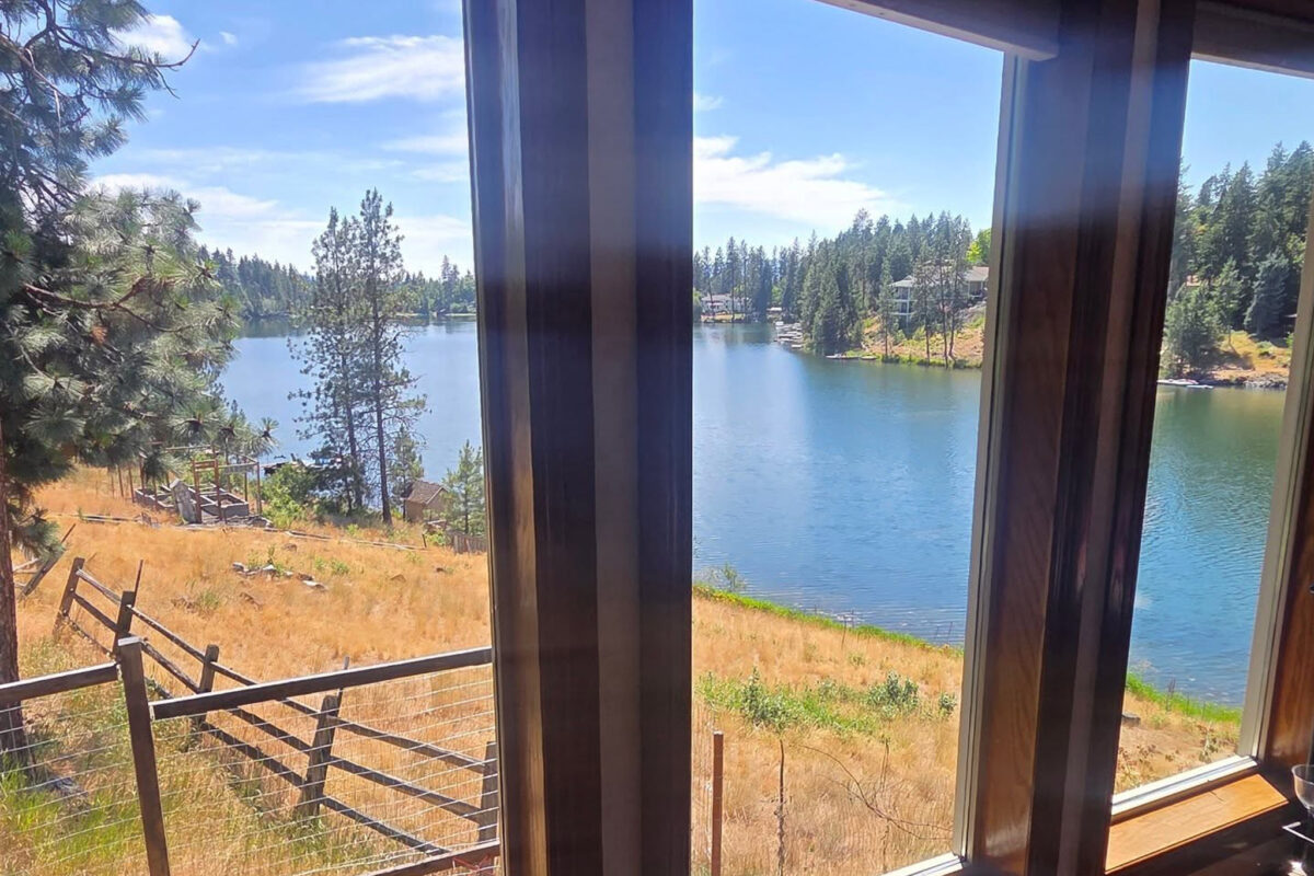crystal clear residential window cleaning overlooking Avondale Lake in Hayden Idaho